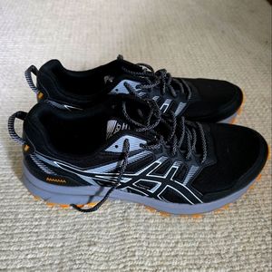 Asics Trail Scout 2 Black, Grey and Orange running Sneakers